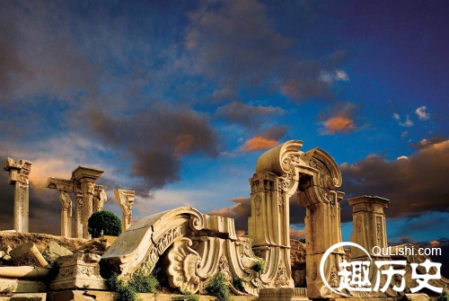 历史解密:真的是英法联军放火烧毁了圆明园吗